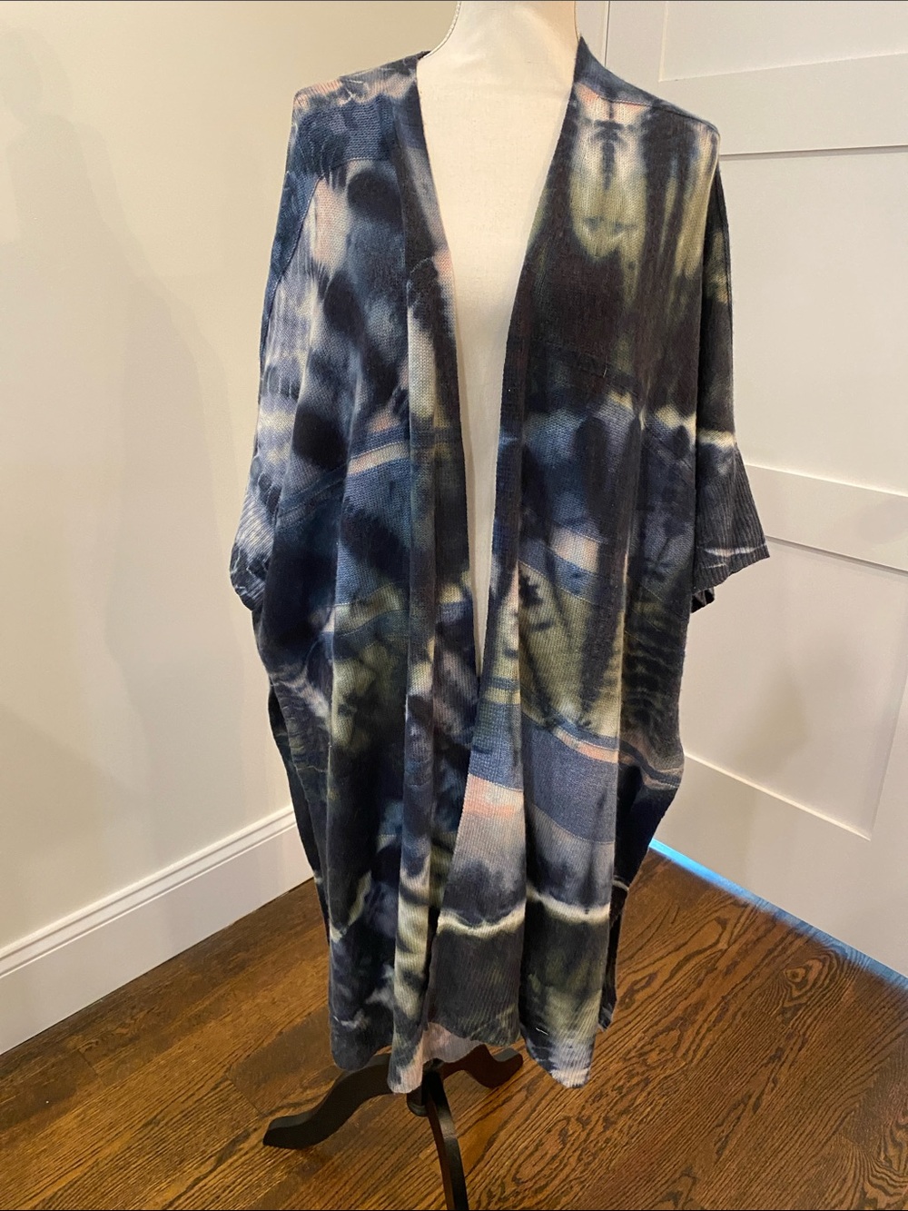 Raquel Allegra Navy and Olive Tie-Dye Open Front Kimono